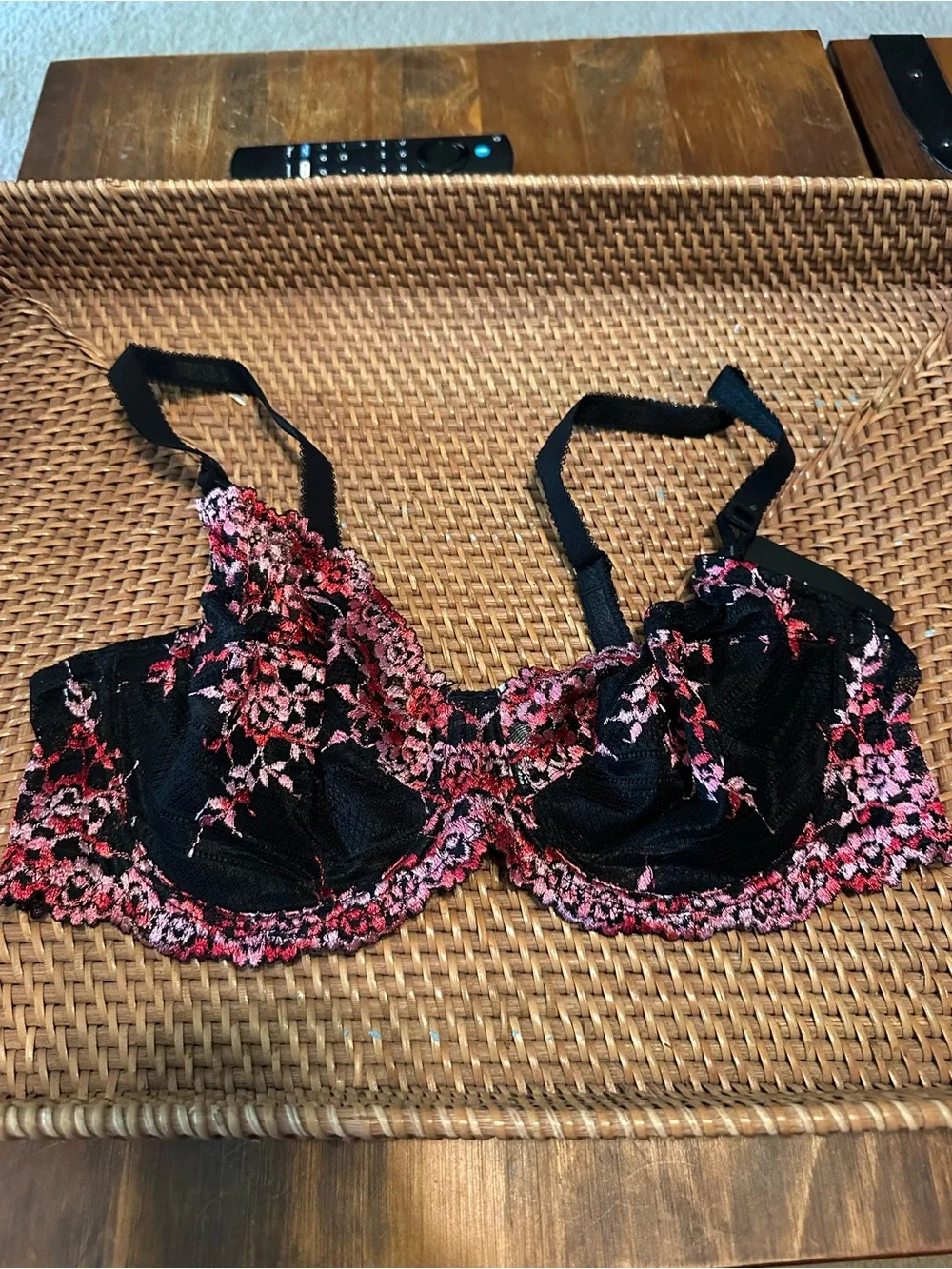 NWT Weight Goal Plus Size Bra 38C Black Pink Floral Lace Underwire Support Bra
